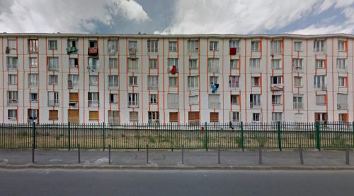 Housing (Clichy Sous Bois, France)