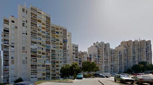 Housing (Split, Croatia)