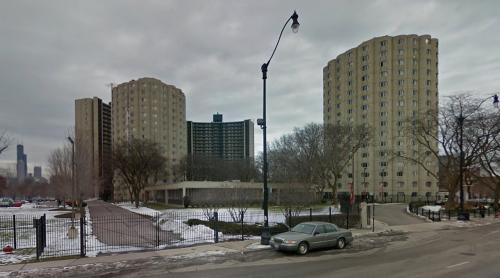 Hilliard Towers Apartments (Chicago, United States)